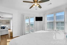 SurfsideVilla-Gorgeous 3BR/2BA - Steps from Sand!
