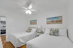 SurfsideVilla-Gorgeous 3BR/2BA - Steps from Sand!