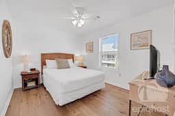 SurfsideVilla-Gorgeous 3BR/2BA - Steps from Sand!