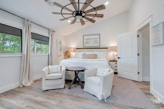 LakeHouse30A