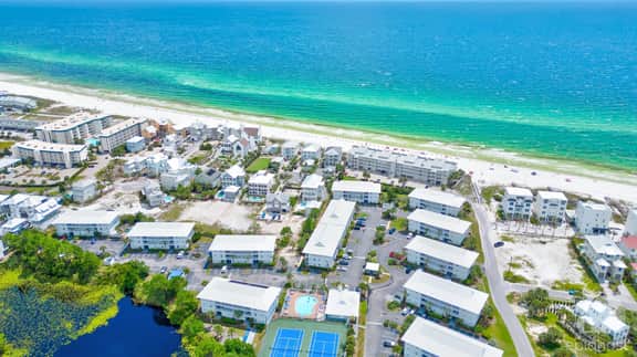 SurfsideVilla-Gorgeous 3BR/2BA - Steps from Sand!